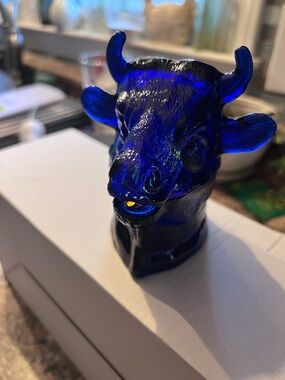 Vintage Glass LG Wright Ferdinand the Bull Cow Head Mustard Jar, Cobalt Blue
